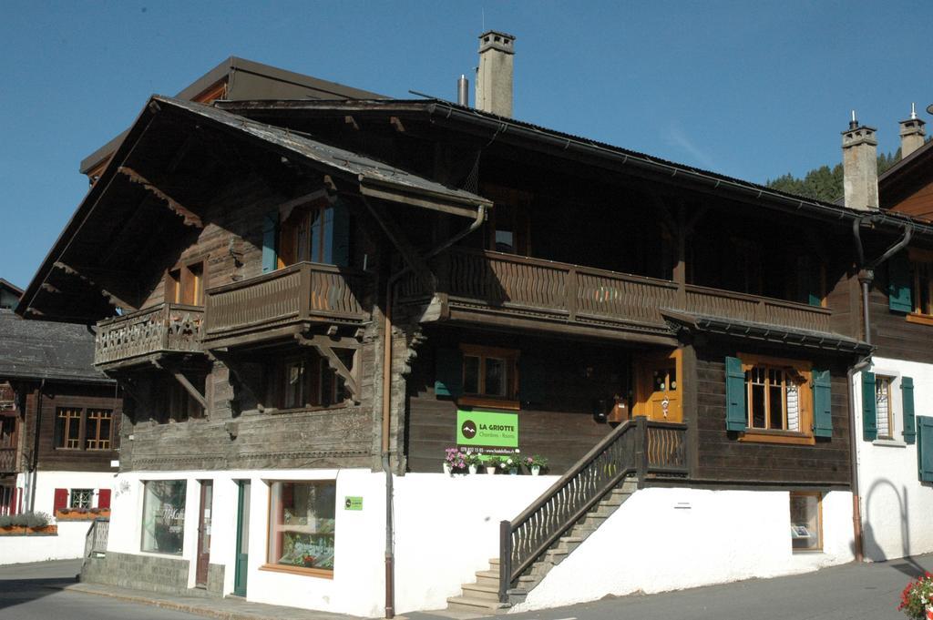 Chalet La Griotte วิลลาร์-ซูร์-โอลง ภายนอก รูปภาพ